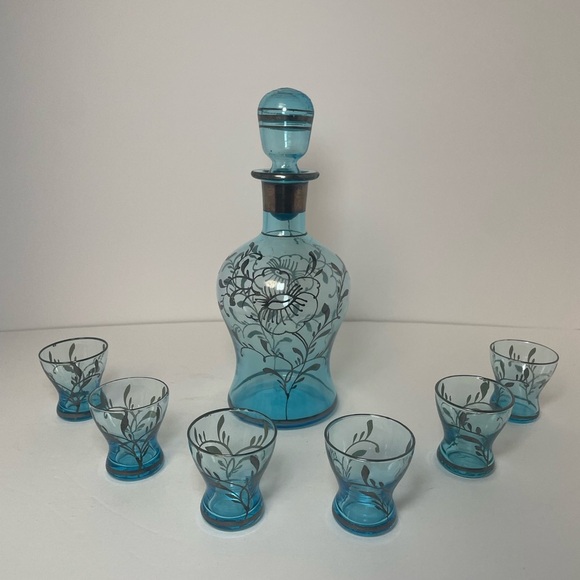Vintage Art Deco Light Blue Decanter and 6 Cordial Glasses - Picture 2 of 13